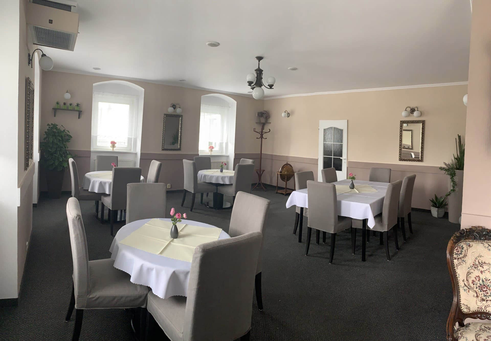 Okolí hotelu v Přimdě – Český les a hrad Přimda